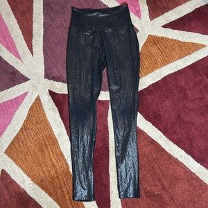 Beyond Yoga Shimmer and Shine Mesh leggings Size S